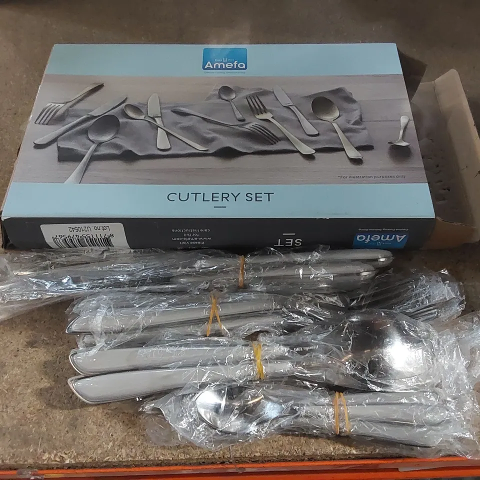 BOXED ECLAT CUTLERY SET