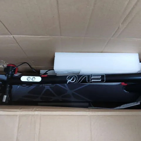 BOXED EVO VT3 E-SCOOTER - BLACK - COLLECTION ONLY