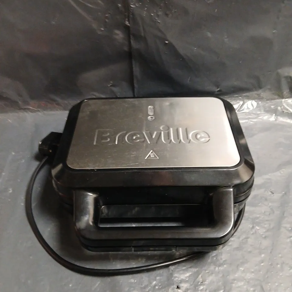 BREVILLE TOASTIE MAKER MACHINE 