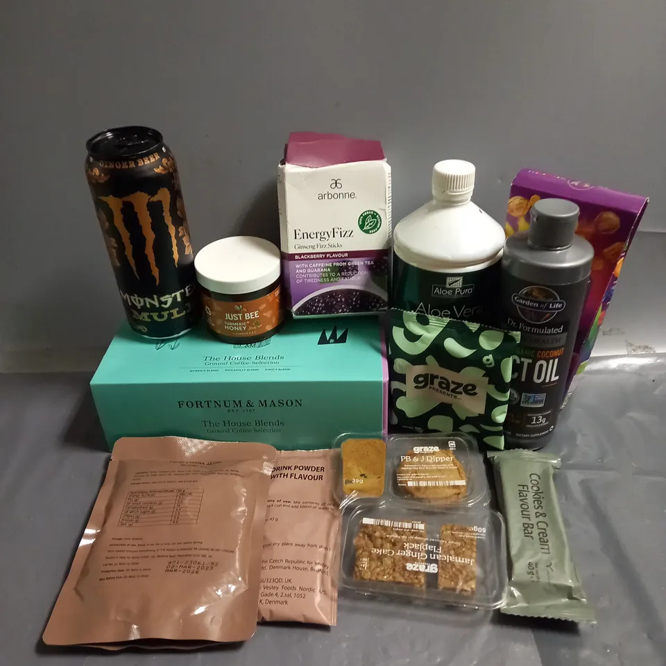 APPROXIMATELY 10 ASSORTED FOOD/DRINK PRODUCTS TO INCLUDE - QUALITY STREET CHOCOLATE - ARBONNE GINSENG FIZZ STICKS BLACKBERRY - FORTNUM & MASON COFFEE SELECTION - ETC
