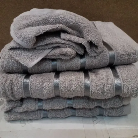 BATH TOWELS - SET OF 8 