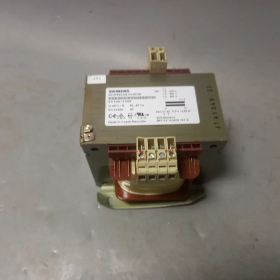 SIEMENS 4AM4842-5AJ10-0FA0 TRANSFORMER