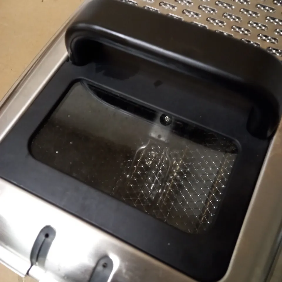 TEFAL OLEOCLEAN COMPACT DEEP FAT FRYER