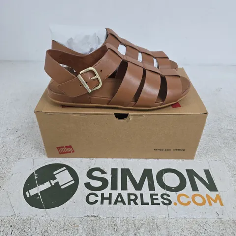 BOXED PAIR OF FITFLOP GRACIE LEATHER FISHERMAN SANDALS – DEEP TAN, UK 6