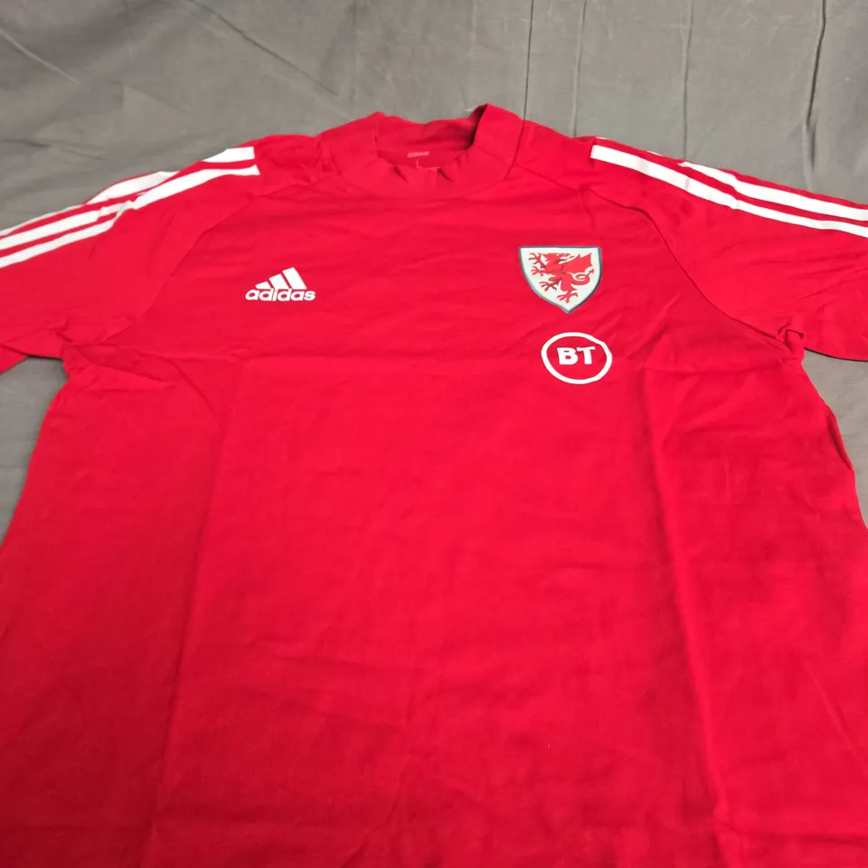 ADIDAS WALES FC CASUAL TEE SIZE L