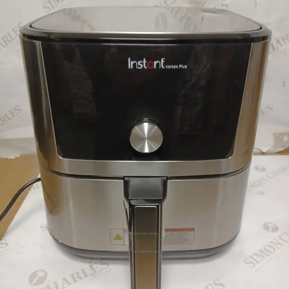 INSTANT VORTEX 6 PLUS AIR FRYER