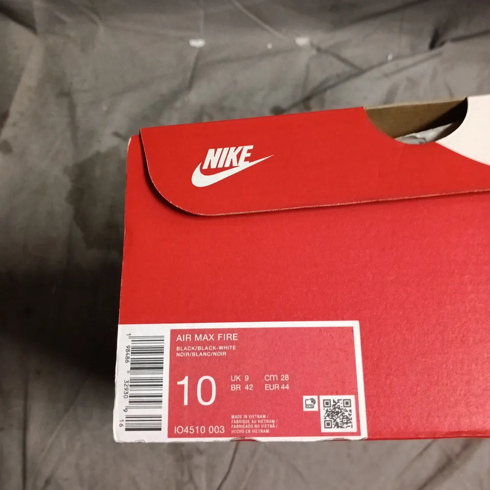 NIKE AIR MAX FIRE SNEAKERS – BLACK/BLACK-WHITE, UK 9