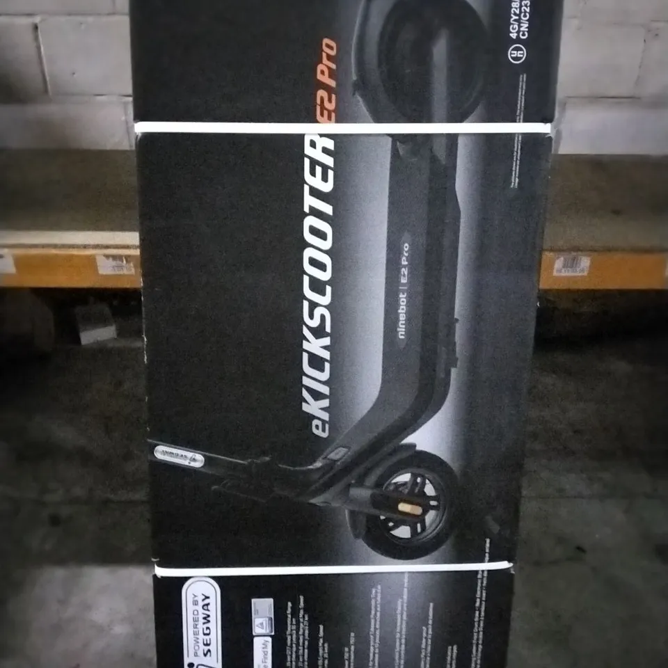 BOXED EKICKSCOOTER E2 PRO NINEBOT 