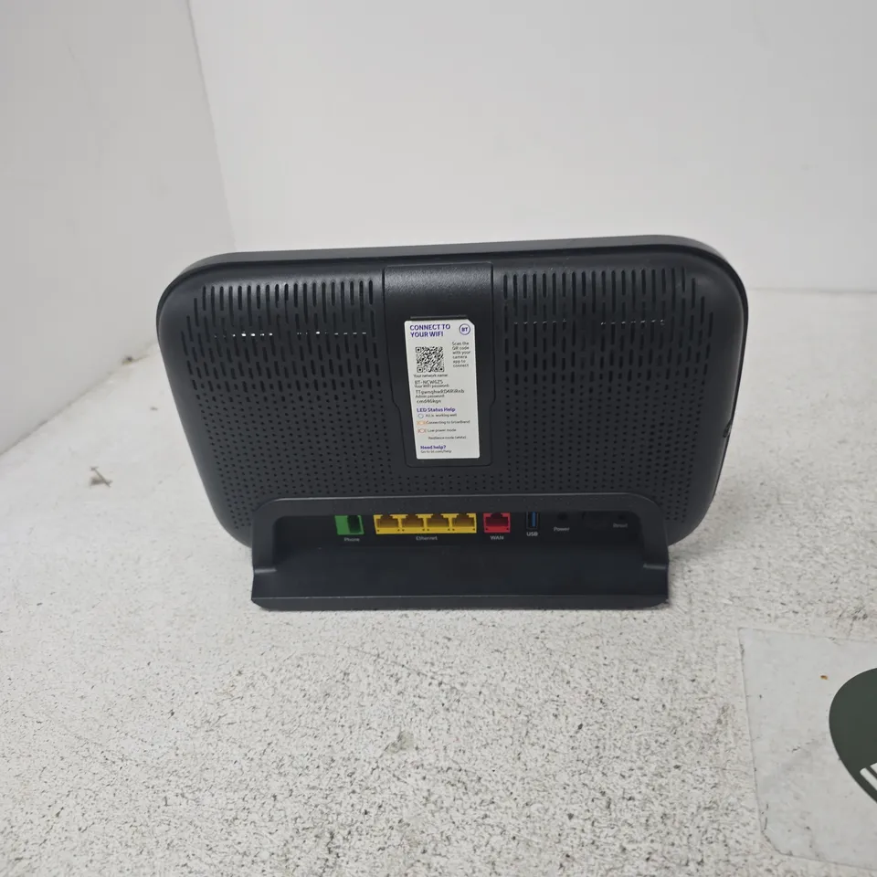 BT SMART HUB SH32B WIRELESS ROUTER – MODEL F5394-P BT