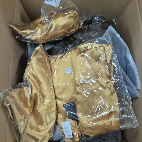 LARGE BOX OF ASSORTED CLOTHING ITEMS IN VARIOUS COLOURS, STYLES AND SIZES