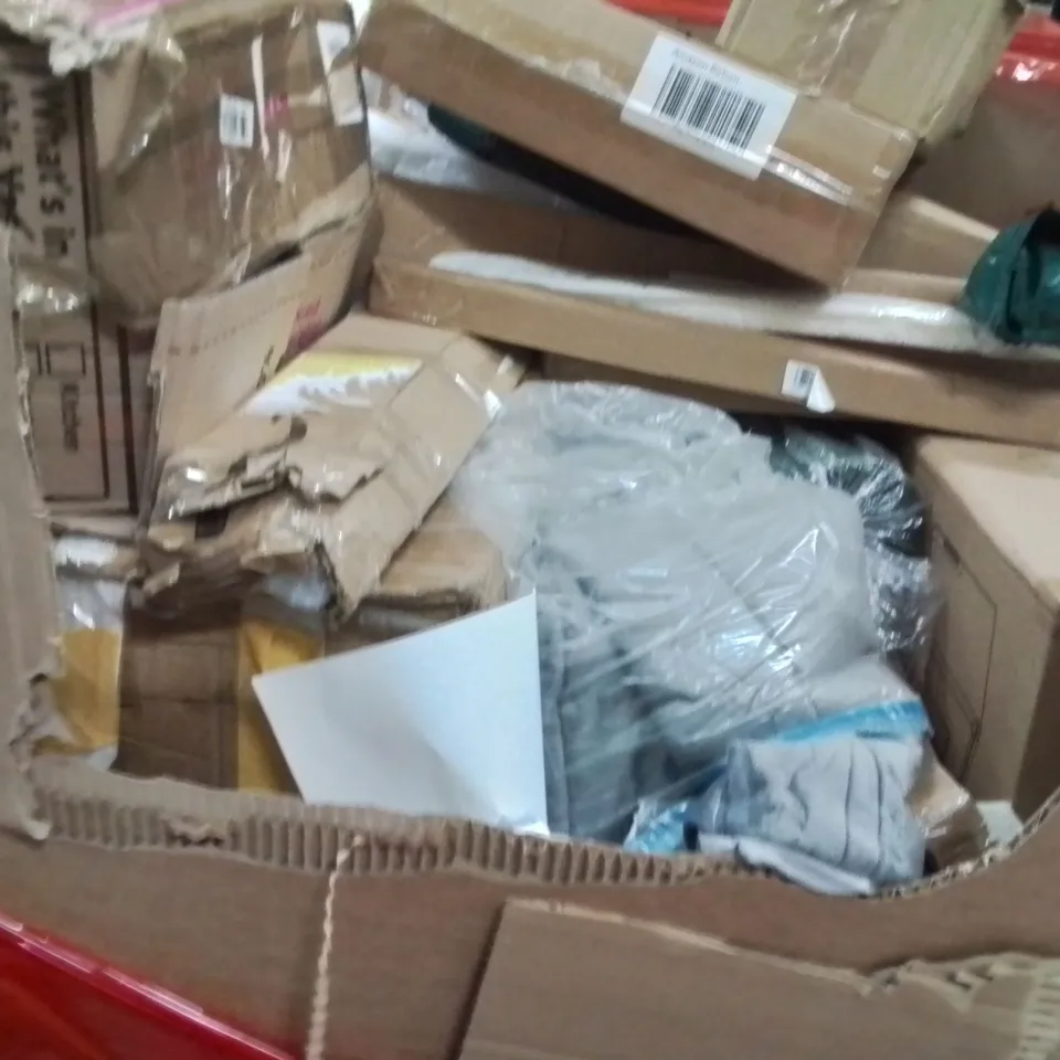 PALLET OF ASSORTED HOUSEHOLD GOODS AND PRODUCTS TO INCLUDE;HULA RING,DOOR MORTISE LOCK KIT,AREA RUG