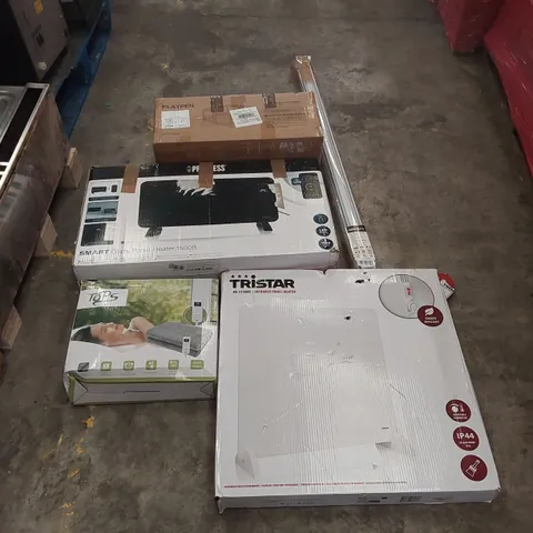 PALLET OF ASSORTED ITEMS INCLUDING: INFRARED PANEL HEATER, GLASS PANEL HEATER, ELECTRIC BLANKET, PLAYPEN, BLINDS ECT