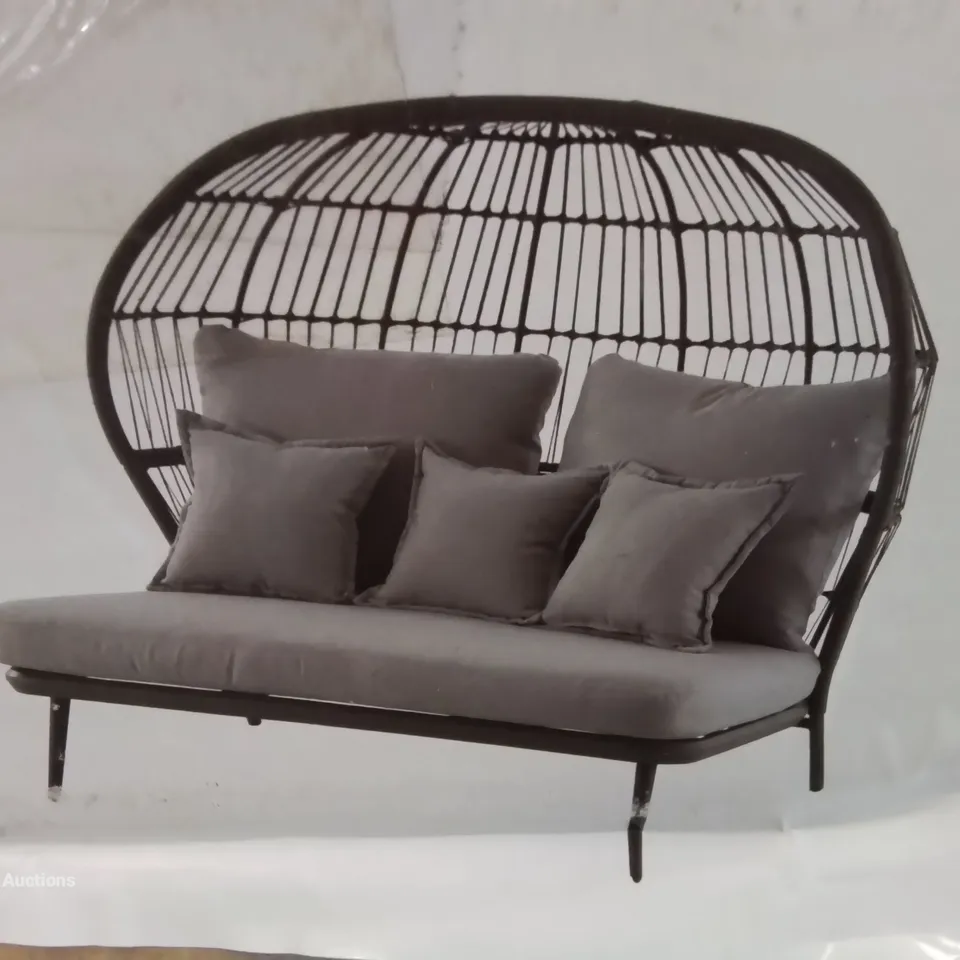 BOXED APOLIMA ROPE DAYBED