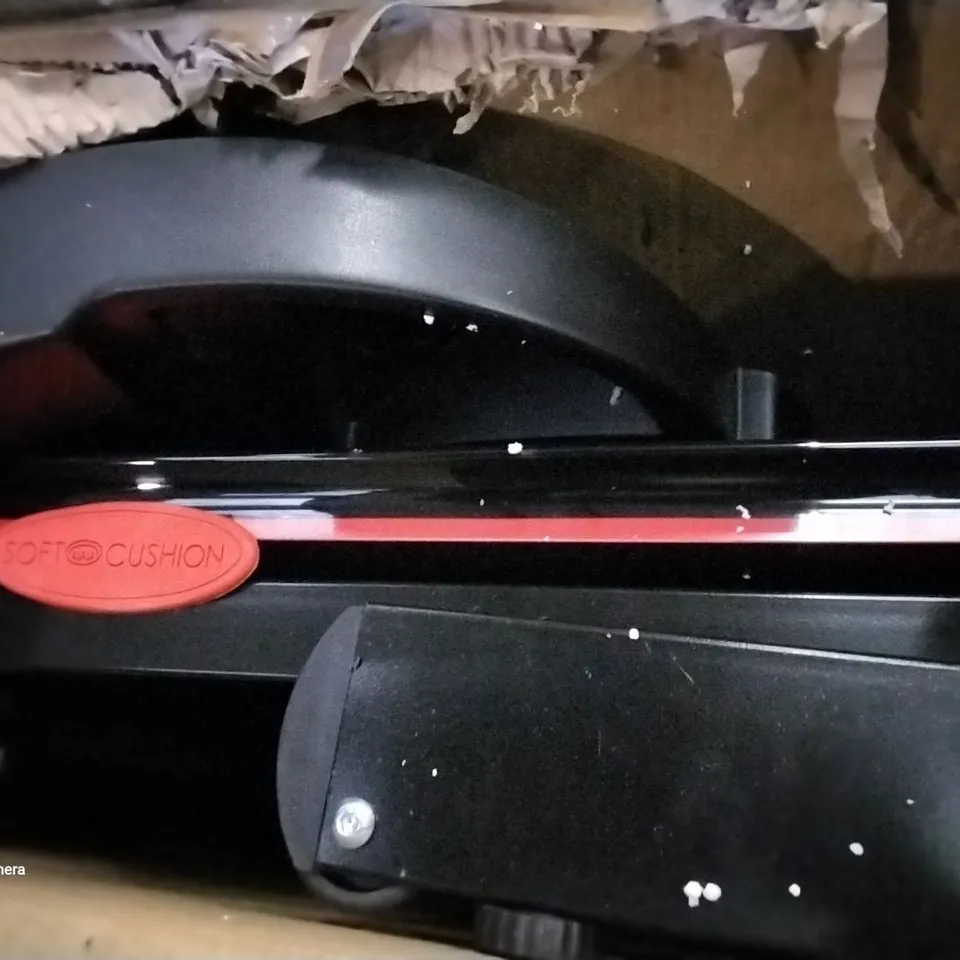 BOXED DYNAMIX MOTORISED TREADMILL  RRP £329.99