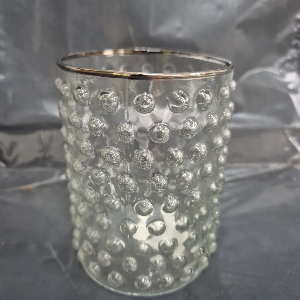 BOX OF APPROXIMATELY 10 DECORATIVE GLASSES - COLLECTION ONLY