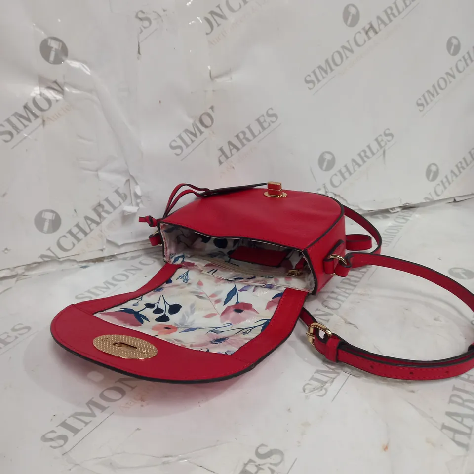 ASHWOOD REAL LEATHER CROSSBODY BAG IN RED WITH FLORAL INTERIOR