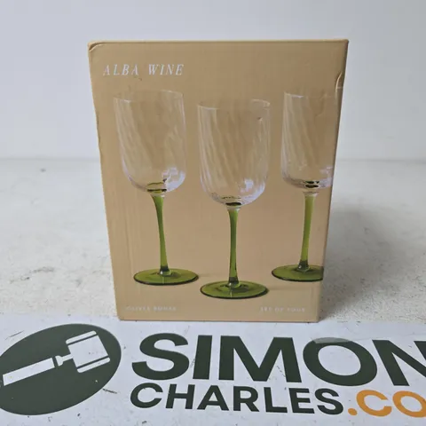 OLIVER BONAS ALBA WINE GLASSES – SET OF FOUR WITH GREEN STEMS (BOXED)