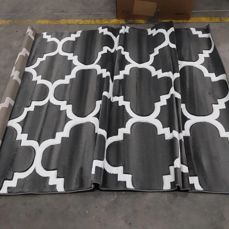 MODERN TRENDZ RUG - GREY // SIZE: 160 X 220cm