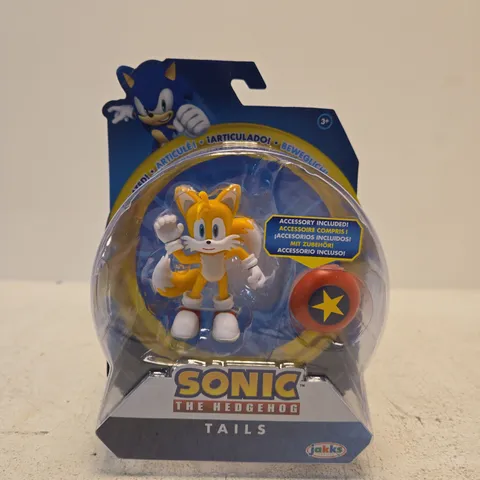 SONIC THE HEDGEHOG & TAILS FIGURE
