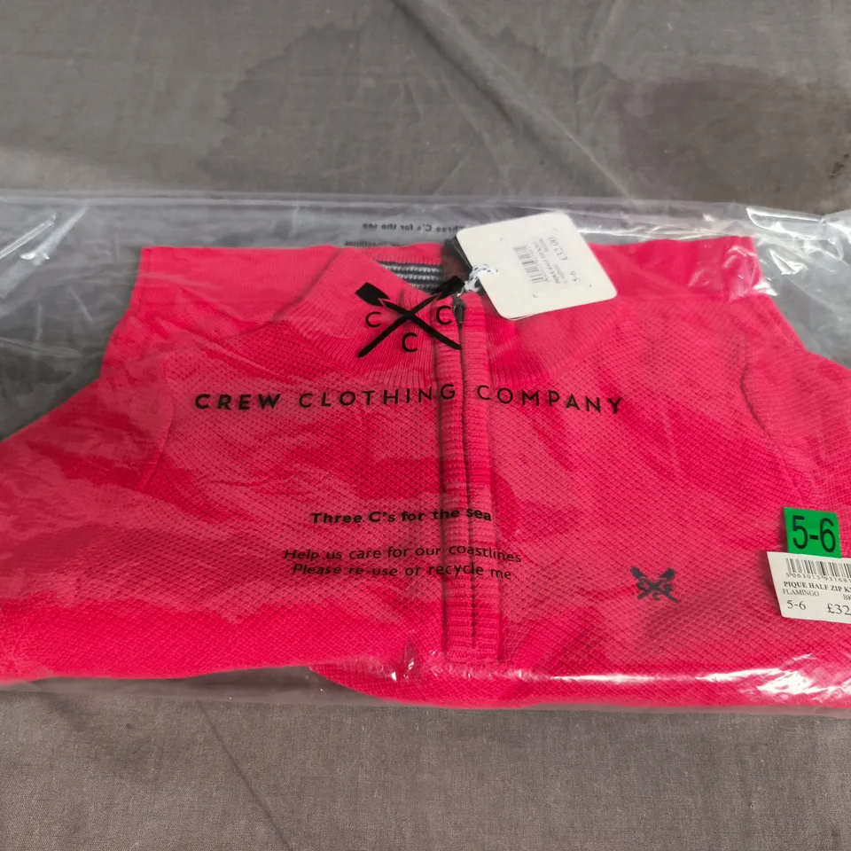 CREW CLOTHING COMPANY PIQUE HALF ZIP KNIT FLAMINGO – KIDS, UK 5-6