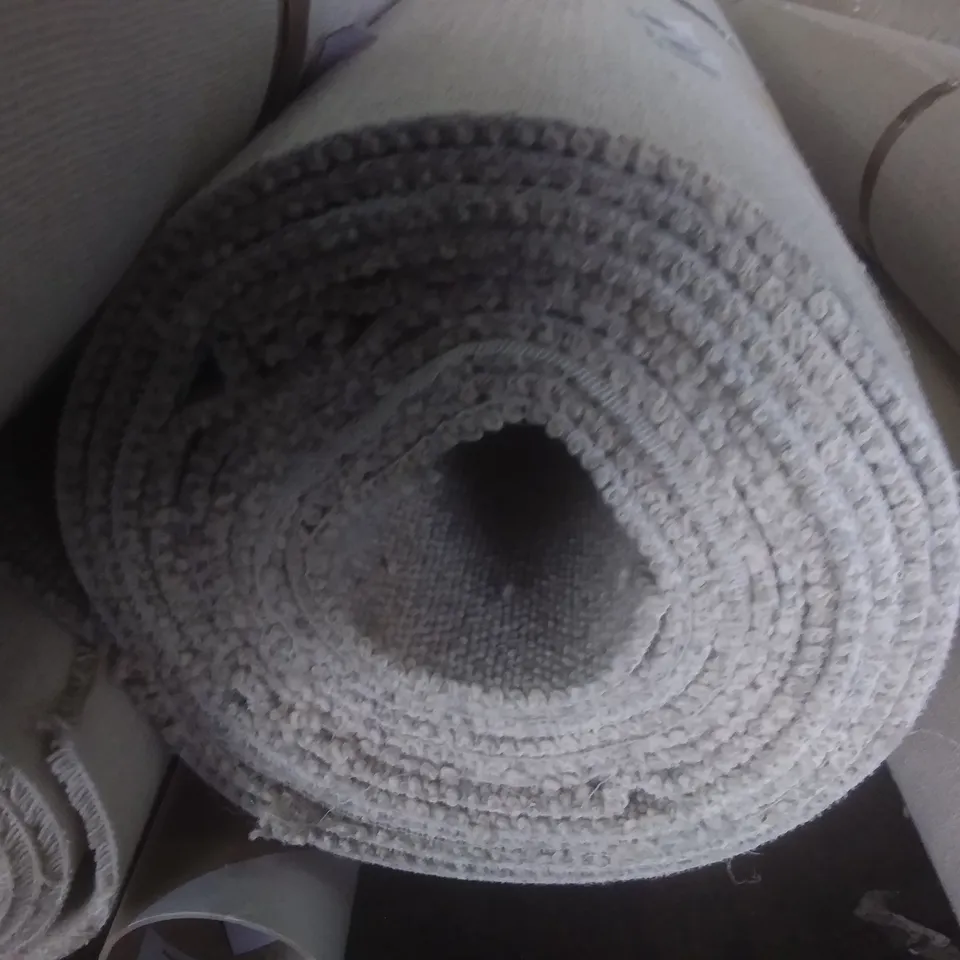 ROLL OF QUALITY PADSTOW CHAMOIS PEBBLE CARPET 5×8.11M