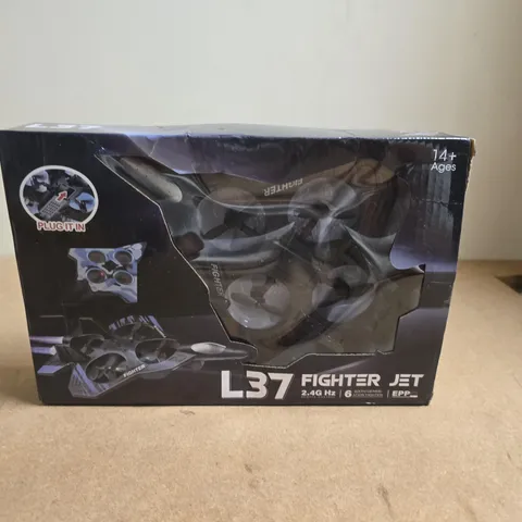 L37 FIGHTER JET 2.4GHZ RC HELICOPTER β BOXED