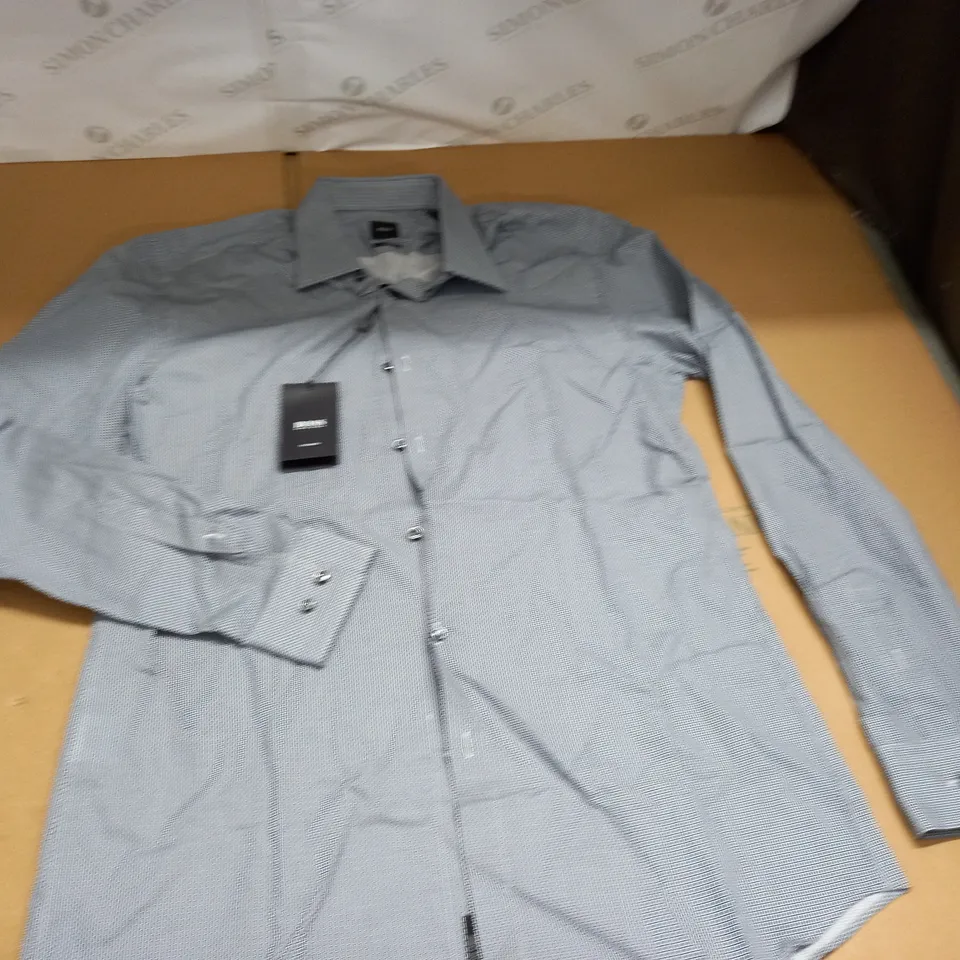 HUGO BOSS LONG SLEEVE SLIM FIT SHIRT - 41 16