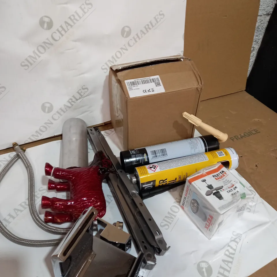 LOT OF 10 ASSORTED HOUSEHOLD ITEMS