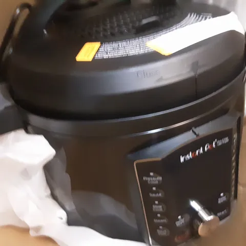 INSTANT BRANDS AF8 PRO CRISP AIR FRYER