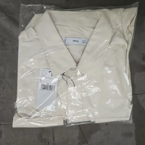 BAGGED MANGO MENS CHEST-POCKET COTTON OVERSHIRT IN CREAM SIZE LARGE