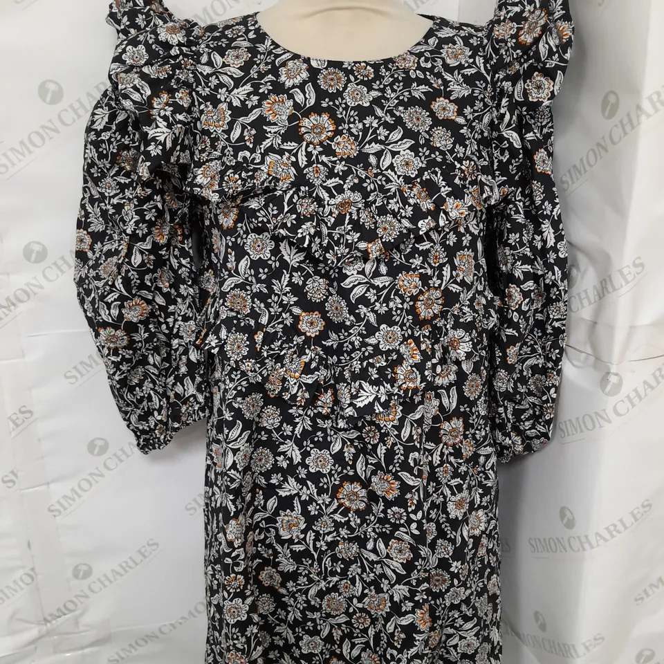 ZARA RUFFLE MINI DRESS IN BLACK FLORAL SIZE M