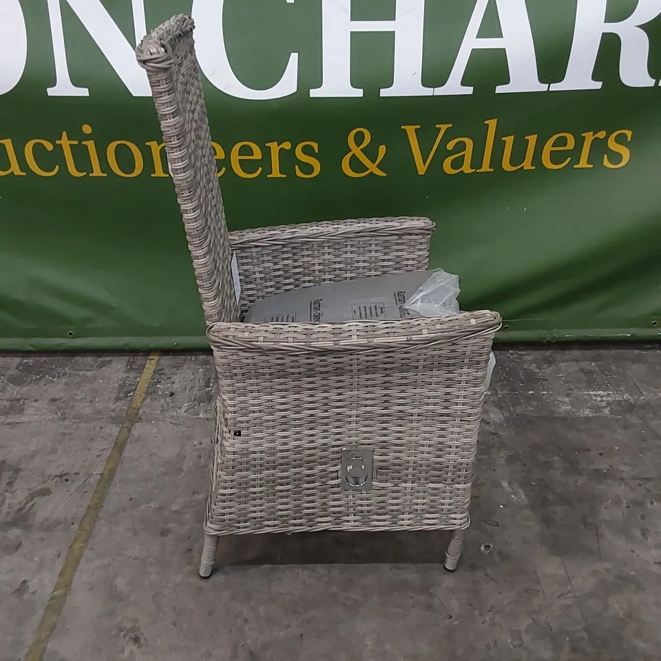 CAMBRIDGE RATTAN RECLINER CHAIR WITH CUSHION