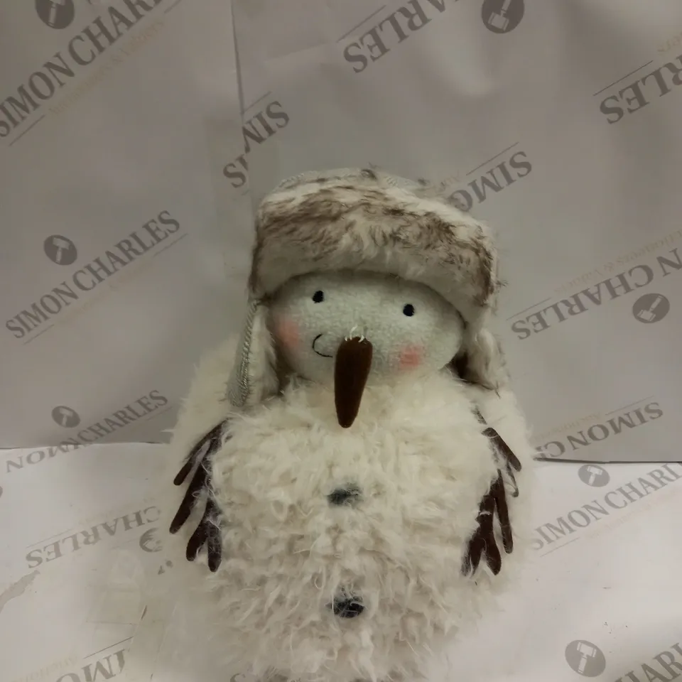 SQUASHY SNOWMEN  RRP £19.99