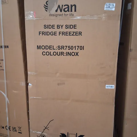 BOXED SWAN SR750170I 90CM WIDE TOTAL NO FROST AMERICAN STYLE FRIDGE FREEZER