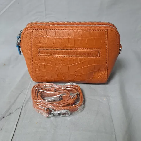 UNBRANDED LADIES HANDBAG - BURNT ORANGE