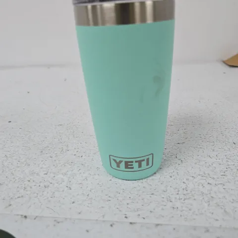 YETI RAMBLER TUMBLER – MINT GREEN