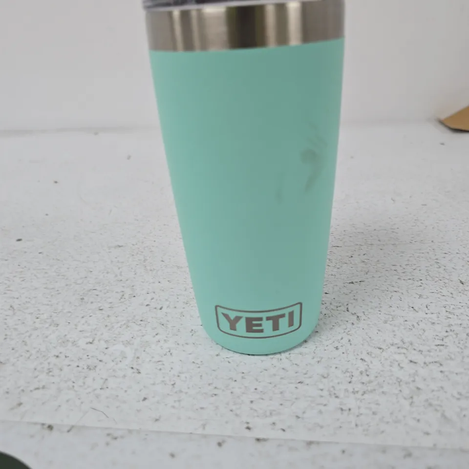 YETI RAMBLER TUMBLER – MINT GREEN