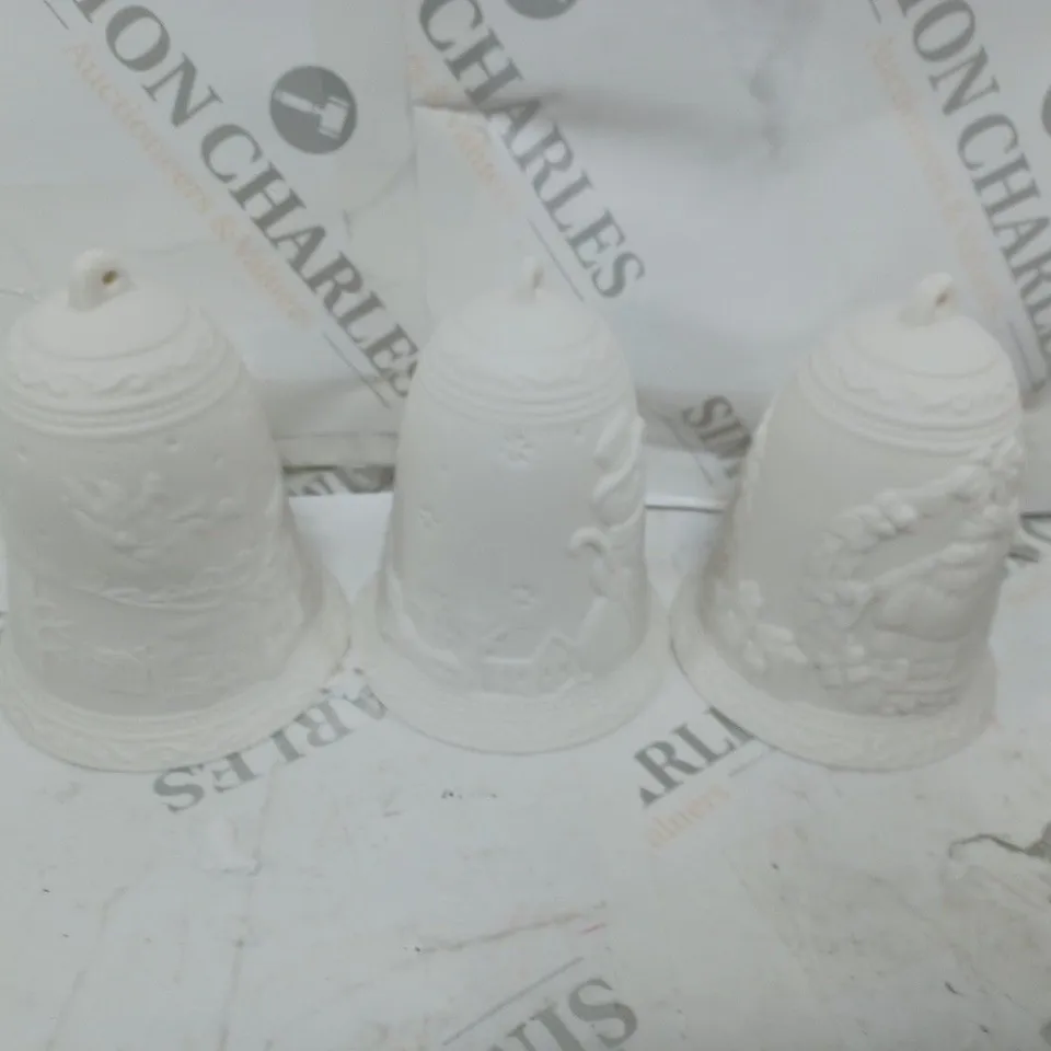 HOME REFLECTIONS 3 PROCELIAN BELLS