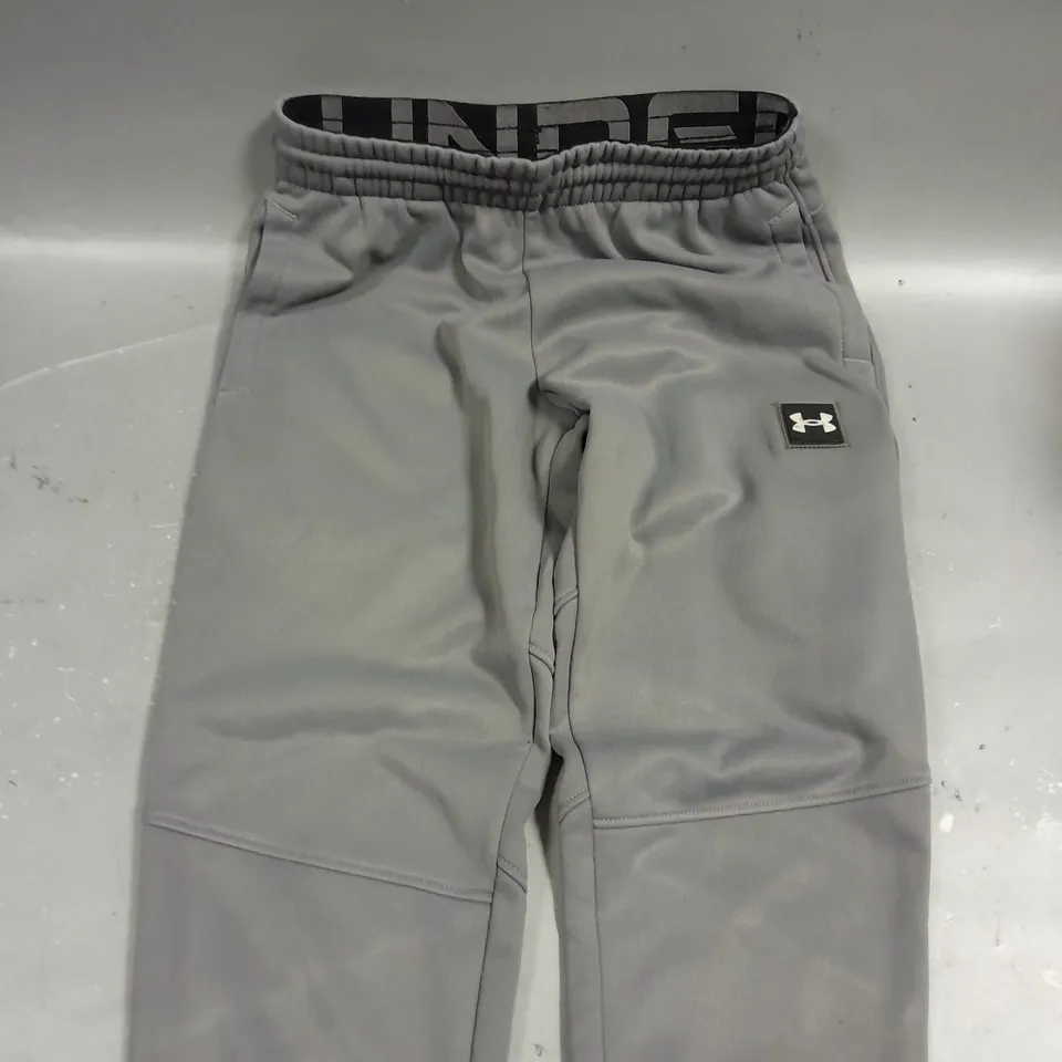 UNDER ARMOUR CHILDRENS LOOSE TRAINING PANTS IN GREY 