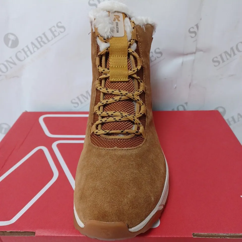 BOXED RIEKER REVOLUTION WARM LINED WATER RESISTANT LACE UP BOOTS, TAN - SIZE 6 