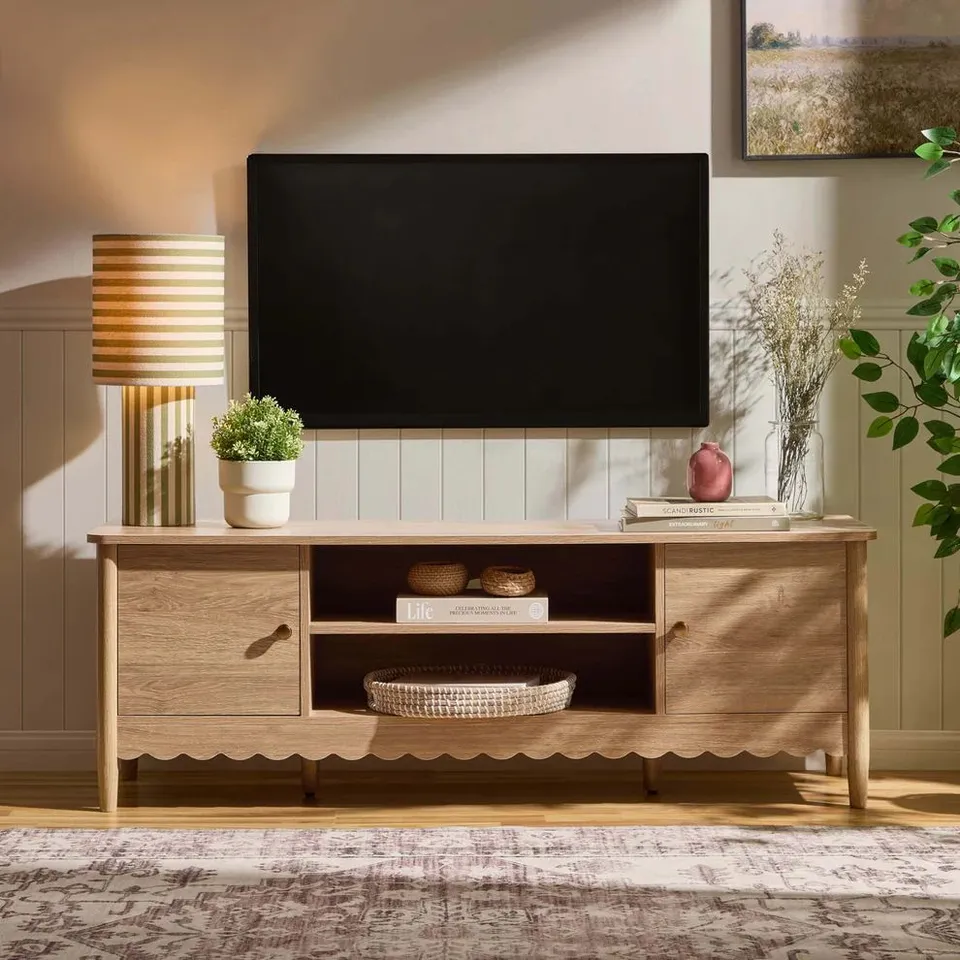 BOXED DUSK BETTY TV UNIT FOR TVS UP TO 60" - LIGHT WOOD (1 BOX)