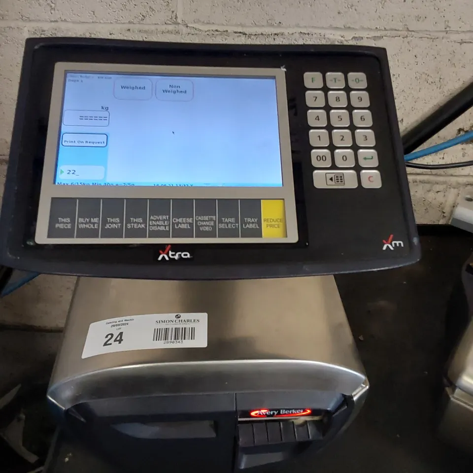 AVERY BERKEL XM600 LABEL AND RECEIPT PRINTING SCALES