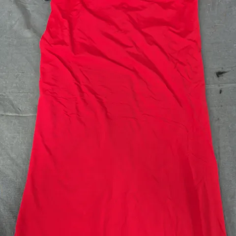 WHITE FOX VACATION VIBES MAXI DRESS IN RED SIZE MEDIUM