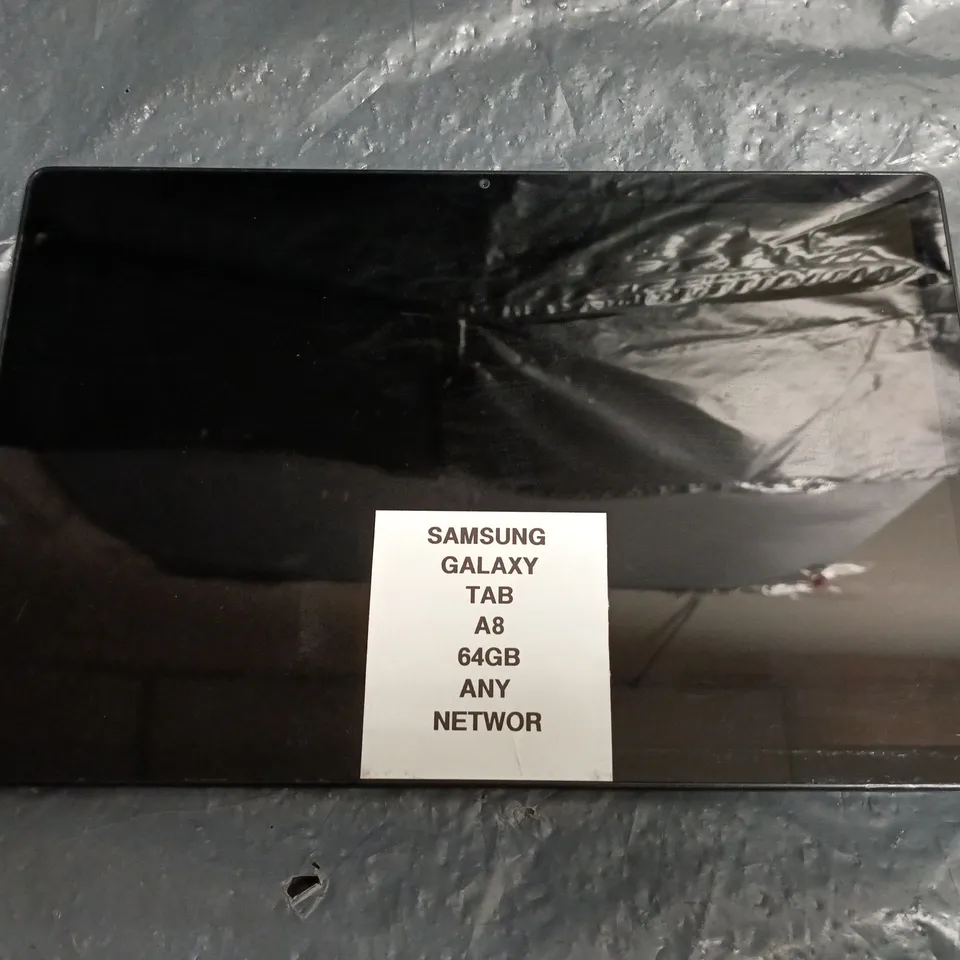 SAMSUNG GALAXY TAB A8