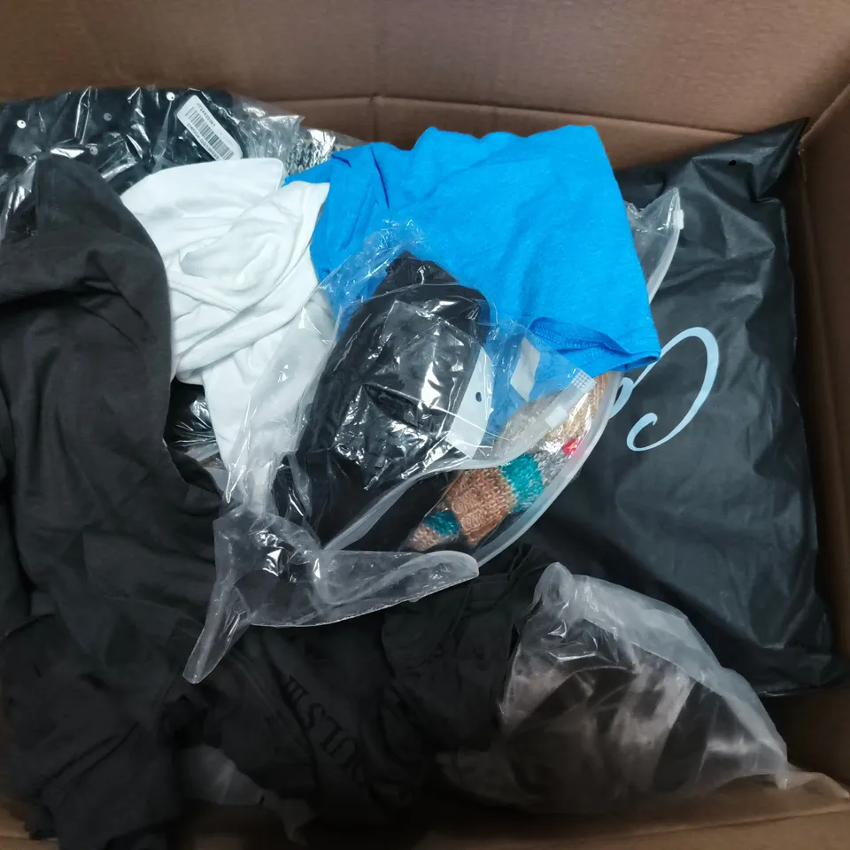 LARGE BOX OF APPROXIMATELY 25 ASSORTED CLOTHING ITEMS IN VARIOUS COLOURS, STYLES AND SIZES - COLLECTION ONLY