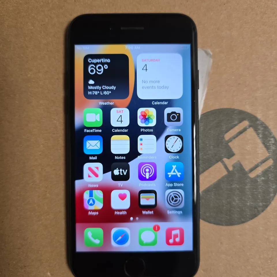 APPLE IPHONE 7 SMARTPHONE