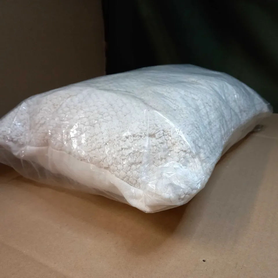 PACKAGED COTTON NATURAL RECTANGULAR CUSHION