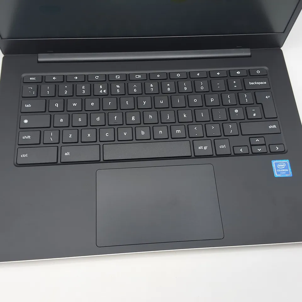 BOXED SAMSUNG GALAXY CHROMEBOOK INTEL LAPTOP IN SILVER - XE340XDA