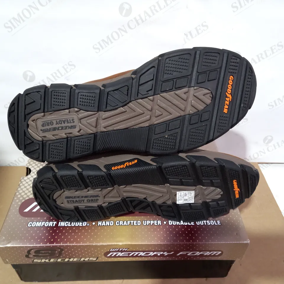 BOXED PAIR OF SKECHERS - SIZE 12