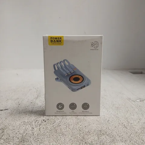POWER BANK SUPER FAST CHARGER